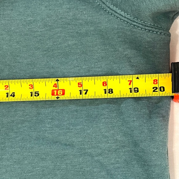 Carhartt Relax Fit Dark Teal Pullover Hoodie with Logo Sz.Sm. (4-6) NWT #70 - Picture 5 of 7